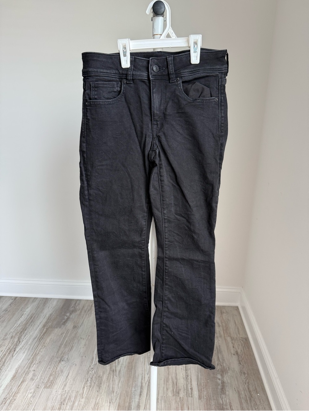 American Eagle Outfitters Women’s Flare Jeans